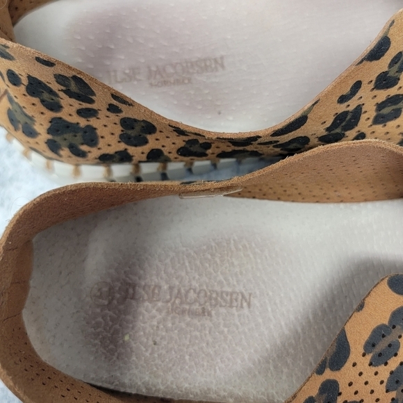 Ilse Jacobsen | Leopard Print Tulip Perforated Slip-on Shoes - Picture 9 of 11